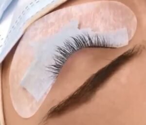 Lash Lifting